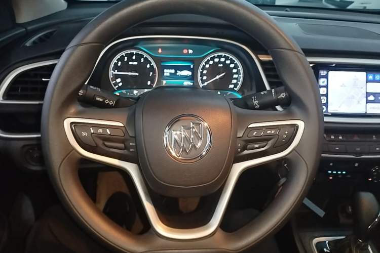 Used Buick GT 2021 Revised Version Flagship 1.5L Automatic Elite Edition Steering Wheel