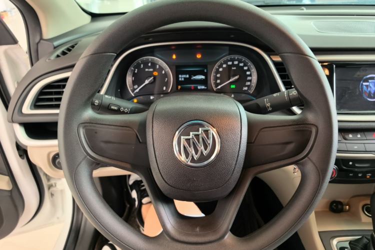 Used Buick GT 2021 Exemplar 1.5L Automatic Elite Version Steering Wheel
