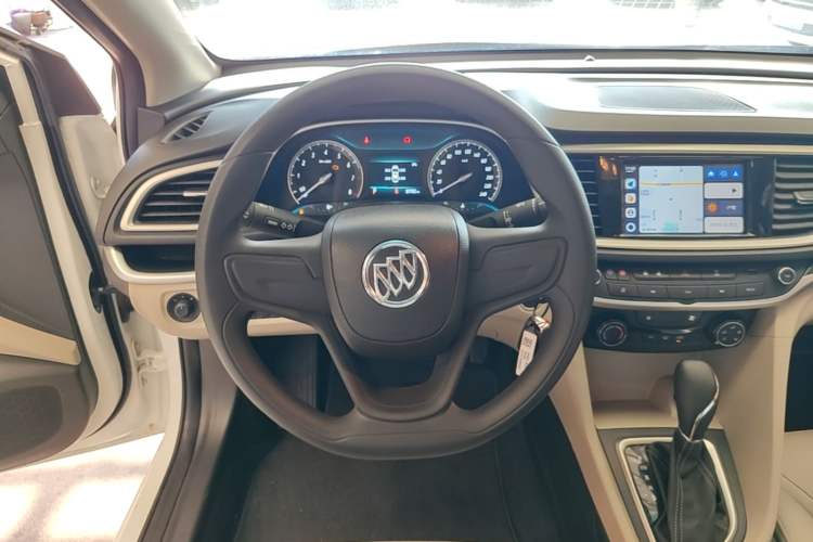 Used Buick GT 2021 Exemplar 1.5L Automatic Elite Version Steering Wheel