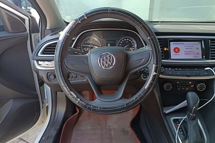 Used Buick GT 2021 1.3T Automatic Mild Hybrid Elite Version Steering Wheel