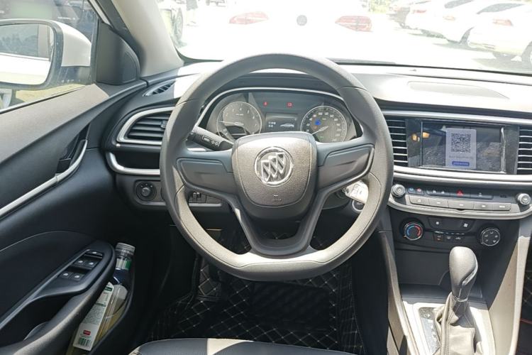 Used Buick GT 2021 1.3T Automatic Mild Hybrid Elite Version Steering Wheel