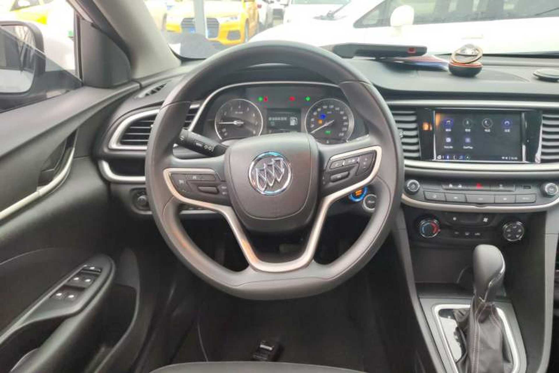 Used Buick GT 2021 Revised Version 1.3T Automatic Mild Hybrid Elite Edition Steering Wheel
