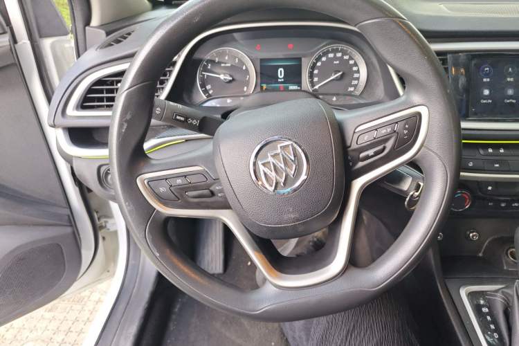 Used Buick GT 2021 Revised Version Flagship 1.5L Automatic Elite Edition Steering Wheel