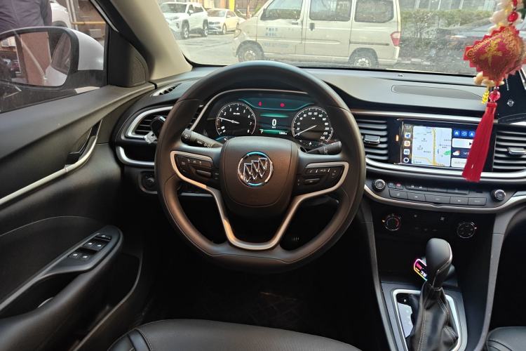 Used Buick GT 2021 Revised Version Flagship 1.5L Automatic Elite Edition Steering Wheel