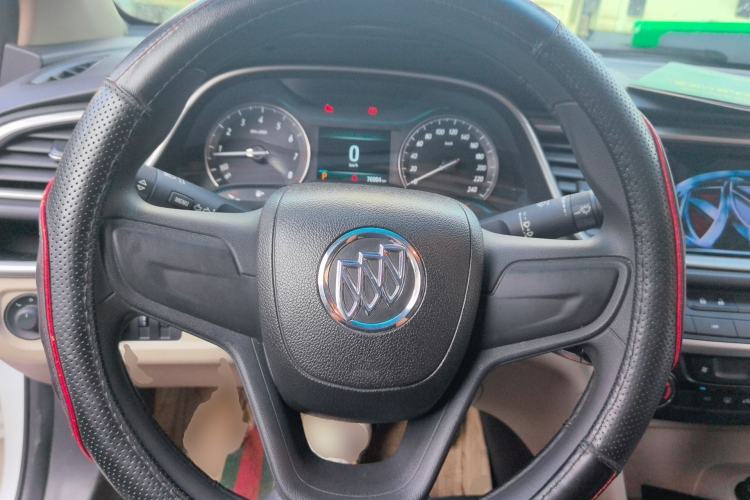 Used Buick GT 2021 Exemplar 1.5L Automatic Elite Version Steering Wheel