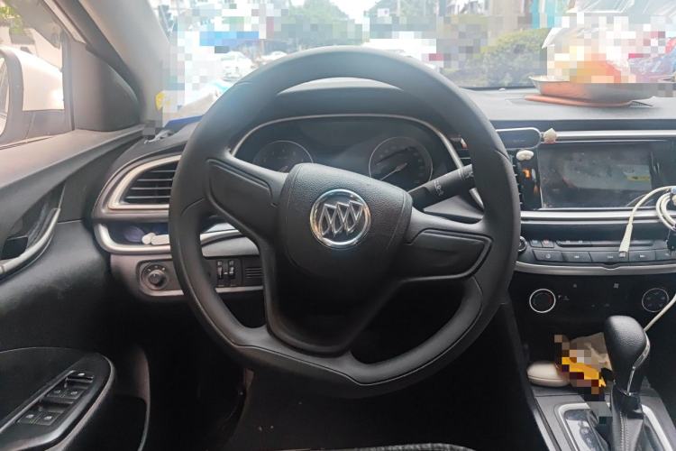 Used Buick GT 2021 1.3T Automatic Mild Hybrid Elite Version Steering Wheel