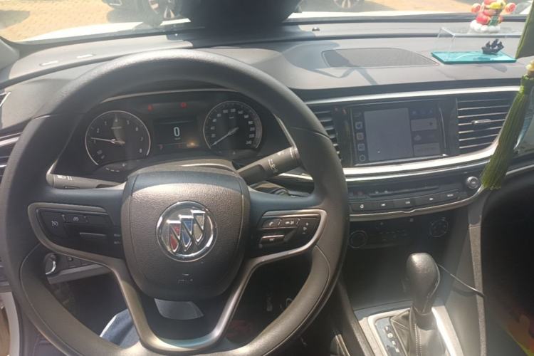 Used Buick GT 2021 Revised Version Flagship 1.5L Automatic Elite Edition Steering Wheel