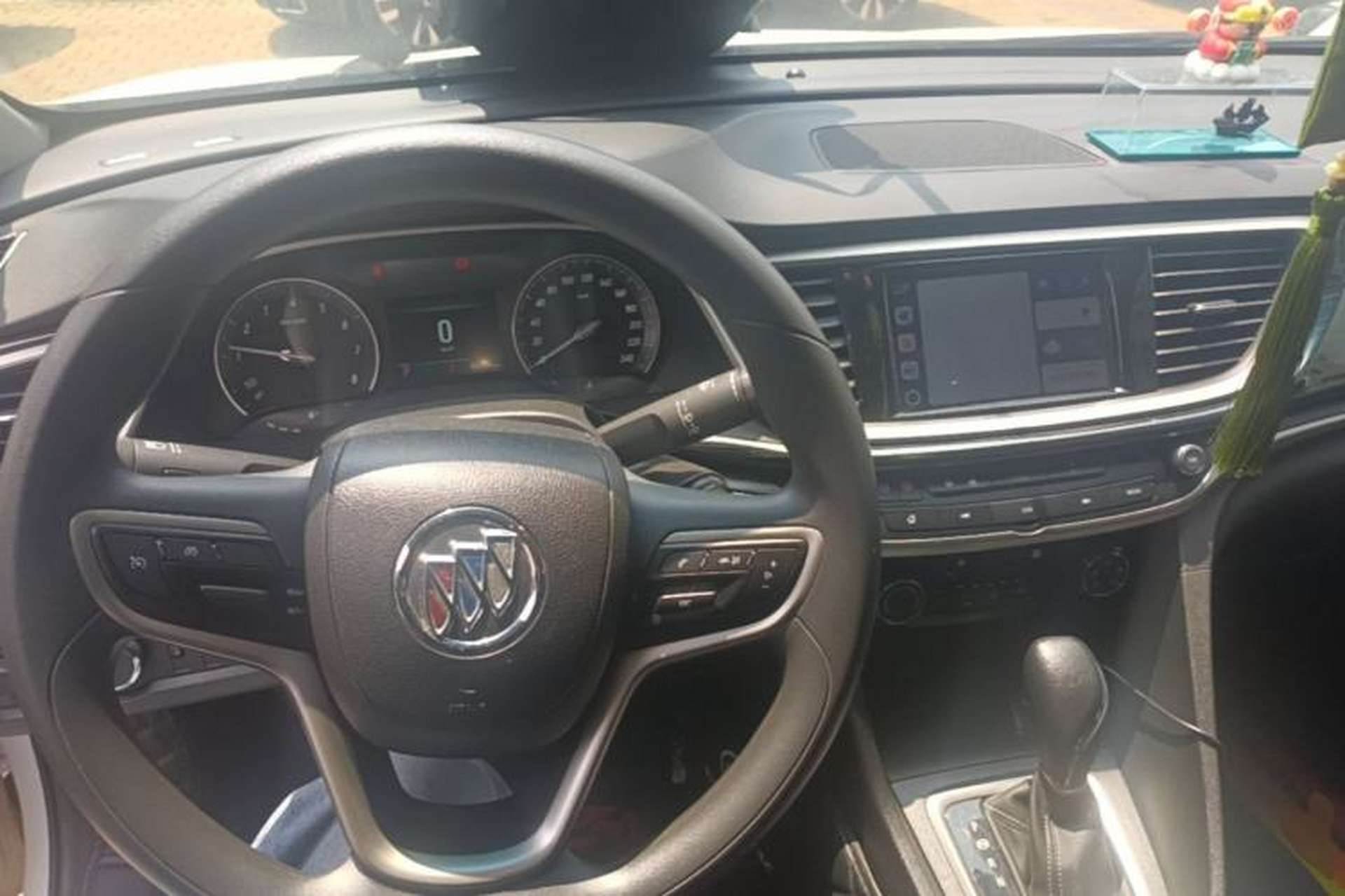 Used Buick GT 2021 Revised Version Flagship 1.5L Automatic Elite Edition Steering Wheel