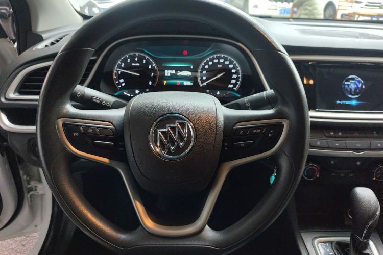 Used Buick GT 2021 Revised Version Flagship 1.5L Automatic Elite Edition Steering Wheel