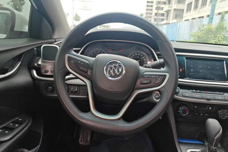 Used Buick GT 2021 Exemplar 1.5L Automatic Elite Version Steering Wheel