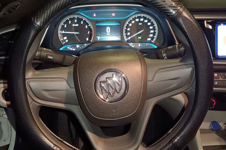 Used Buick GT 2021 Exemplar 1.5L Automatic Elite Version Steering Wheel