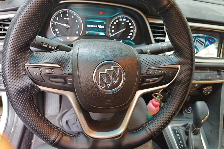 Used Buick GT 2021 Revised Version 1.3T Automatic Mild Hybrid Elite Edition Steering Wheel