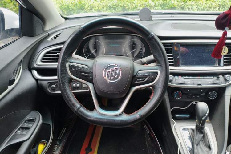 Used Buick GT 2021 Revised Version Flagship 1.5L Automatic Elite Edition Steering Wheel