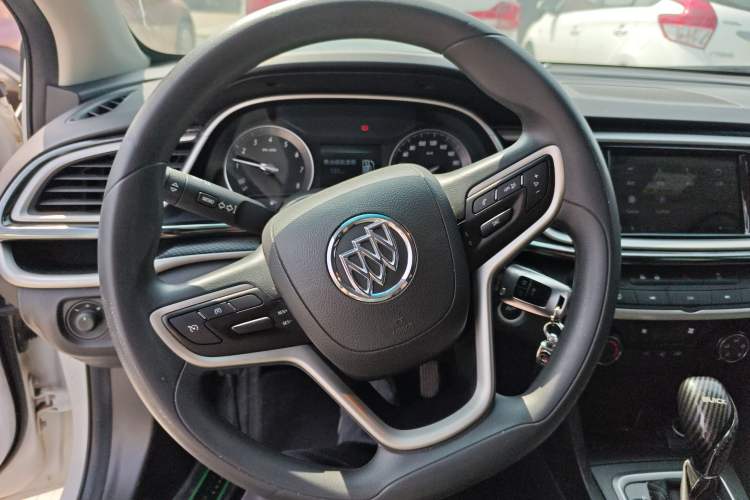 Used Buick GT 2021 Revised Version Flagship 1.5L Automatic Elite Edition Steering Wheel