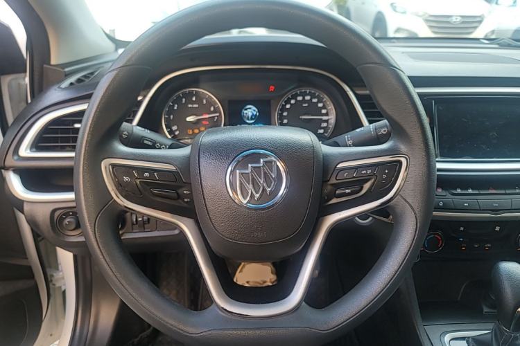 Used Buick GT 2021 Revised Version Flagship 1.5L Automatic Elite Edition Steering Wheel
