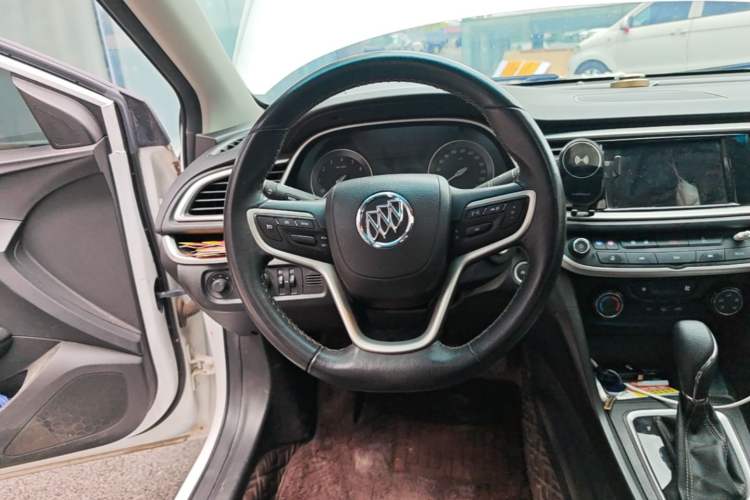 Used Buick GT 2021 1.3T Automatic Mild Hybrid Elite Version Steering Wheel