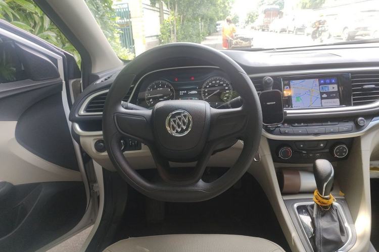 Used Buick GT 2021 Exemplar 1.5L Automatic Elite Version Steering Wheel