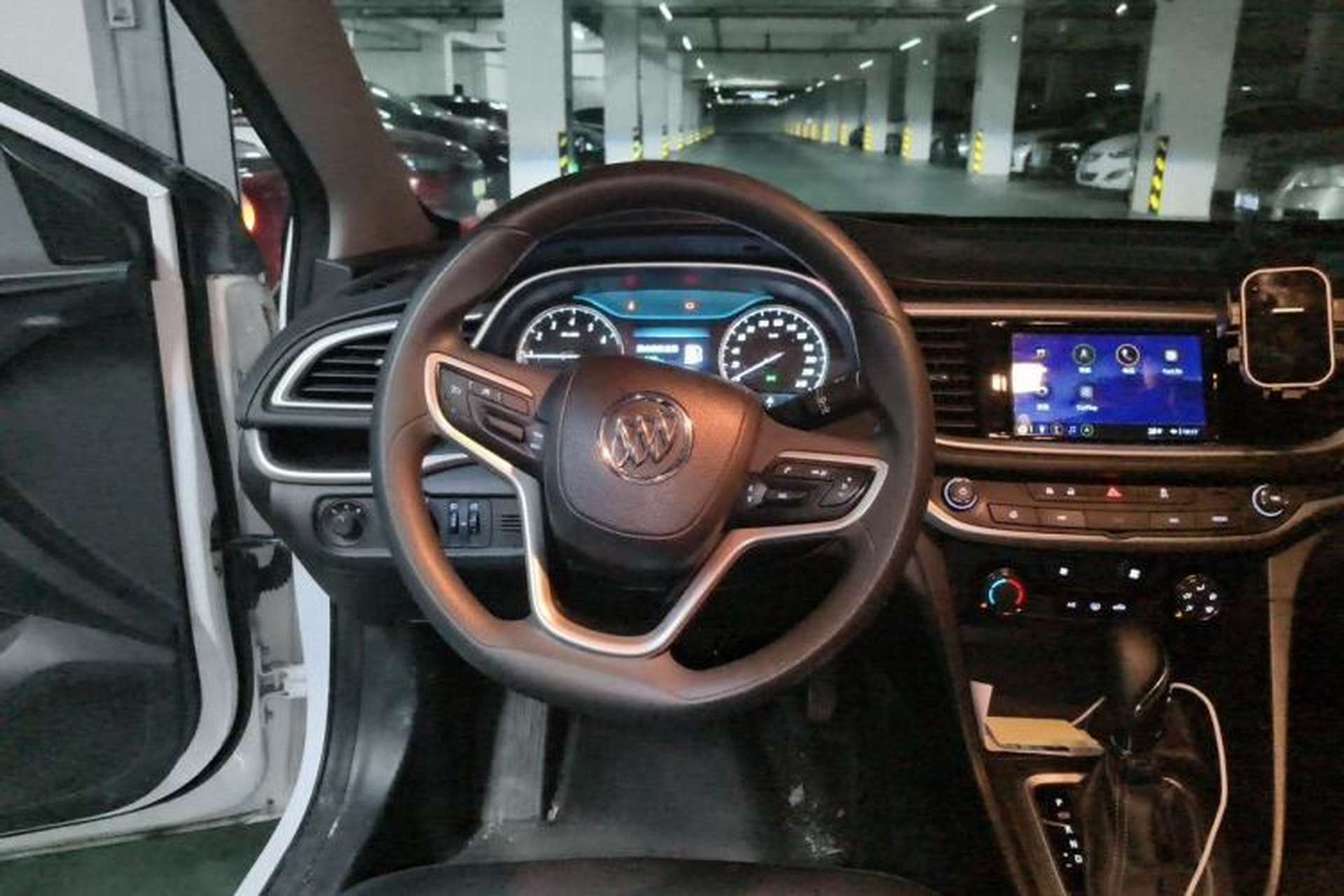 Used Buick GT 2021 Revised Version Flagship 1.5L Automatic Elite Edition Steering Wheel