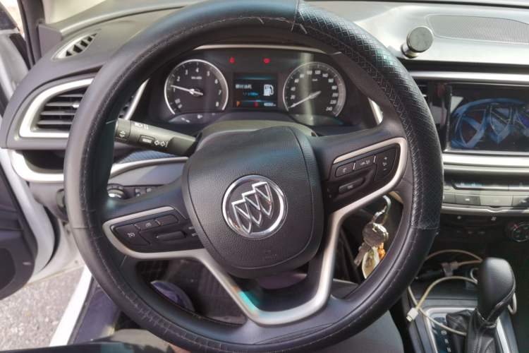 Used Buick GT 2021 Revised Version Flagship 1.5L Automatic Elite Edition Steering Wheel