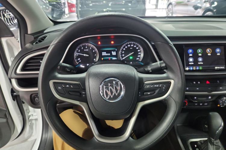 Used Buick GT 2021 Revised Version Flagship 1.5L Automatic Elite Edition Steering Wheel