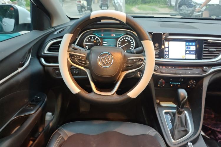 Used Buick GT 2021 1.3T Automatic Mild Hybrid Elite Version Steering Wheel