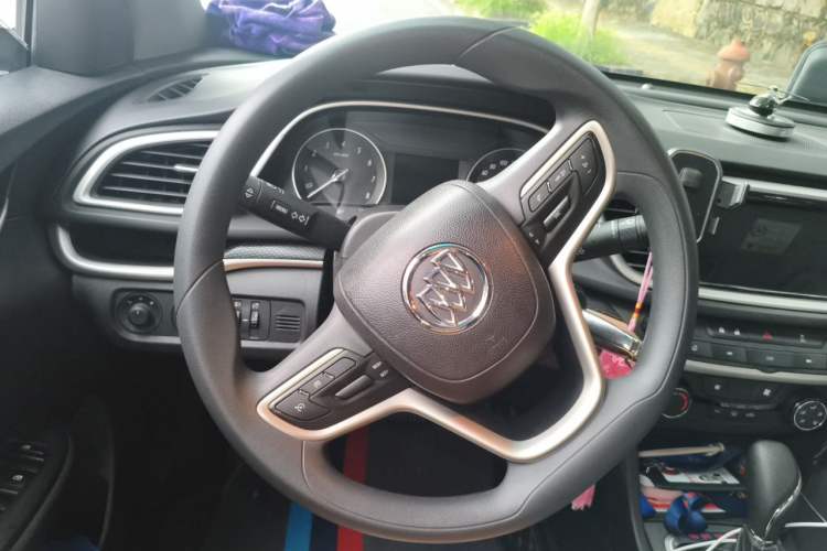 Used Buick GT 2021 Revised Version Flagship 1.5L Automatic Elite Edition Steering Wheel