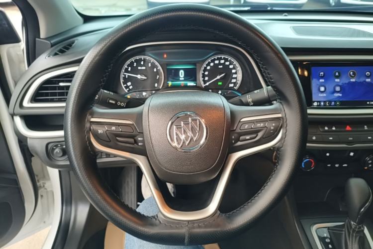 Used Buick GT 2021 Revised Version Flagship 1.5L Automatic Elite Edition Steering Wheel