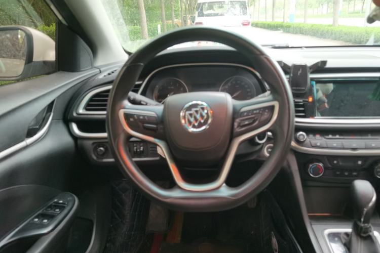 Used Buick GT 2021 Exemplar 1.5L Automatic Elite Version Steering Wheel