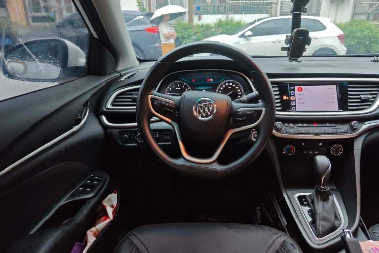 Used Buick GT 2021 Exemplar 1.5L Automatic Elite Version Steering Wheel