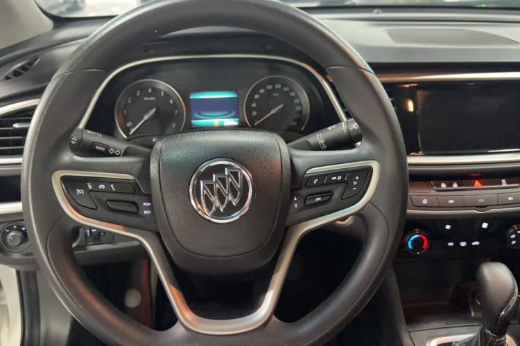 Used Buick GT 2021 Revised Version Flagship 1.5L Automatic Entry-Level Trim Steering Wheel