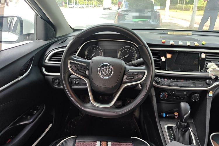Used Buick GT 2021 Revised Version Flagship 1.5L Automatic Elite Edition Steering Wheel