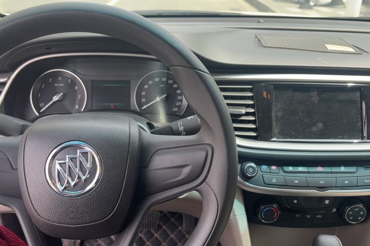 Used Buick GT 2021 Exemplar 1.5L Automatic Elite Version Steering Wheel
