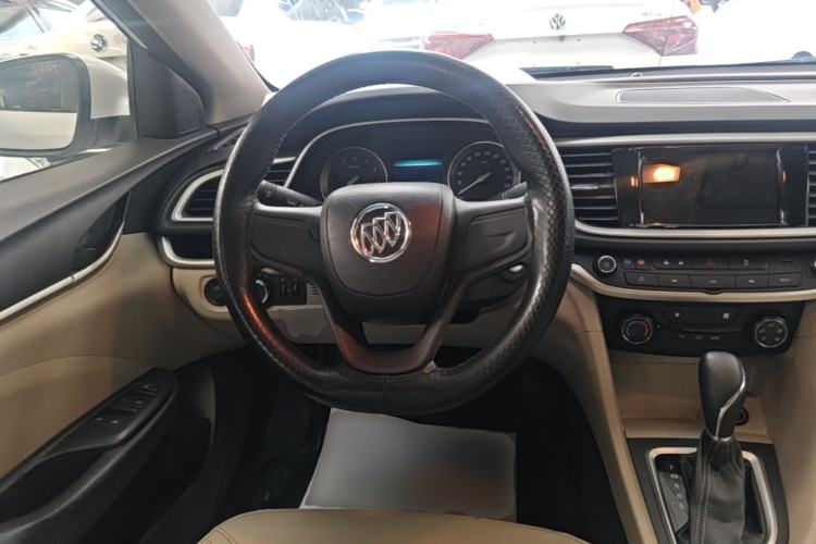 Used Buick GT 2021 Exemplar 1.5L Automatic Elite Version Steering Wheel