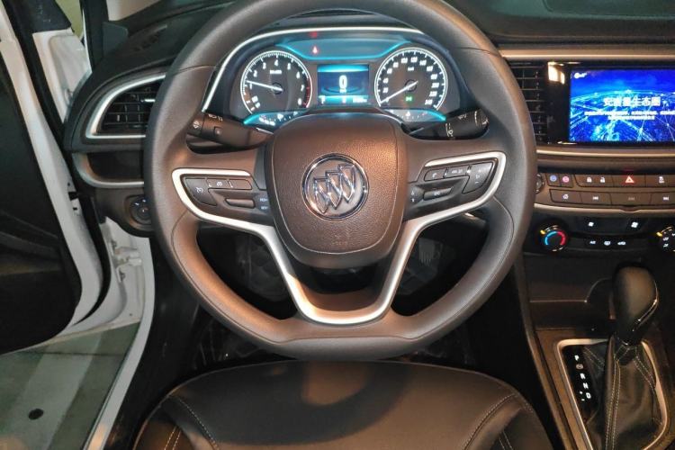 Used Buick GT 2021 Exemplar 1.5L Automatic Elite Version Steering Wheel