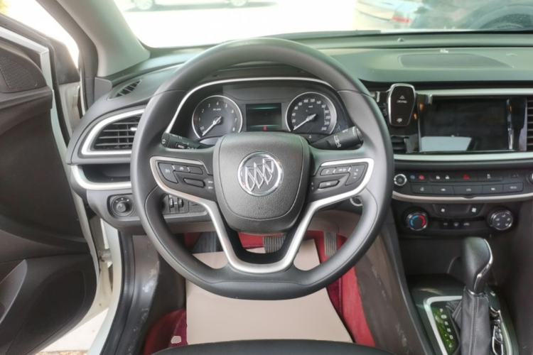 Used Buick GT 2021 Revised Version Flagship 1.5L Automatic Elite Edition Steering Wheel