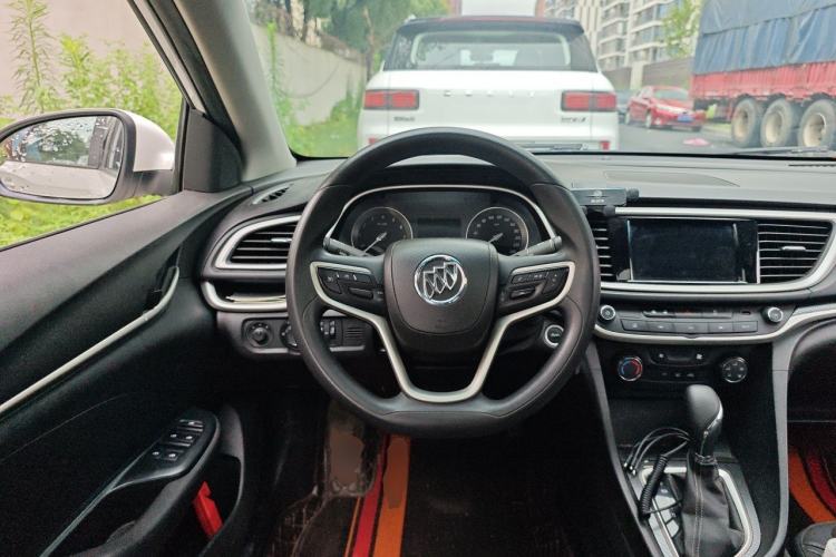 Used Buick GT 2021 Exemplar 1.5L Automatic Elite Version Steering Wheel