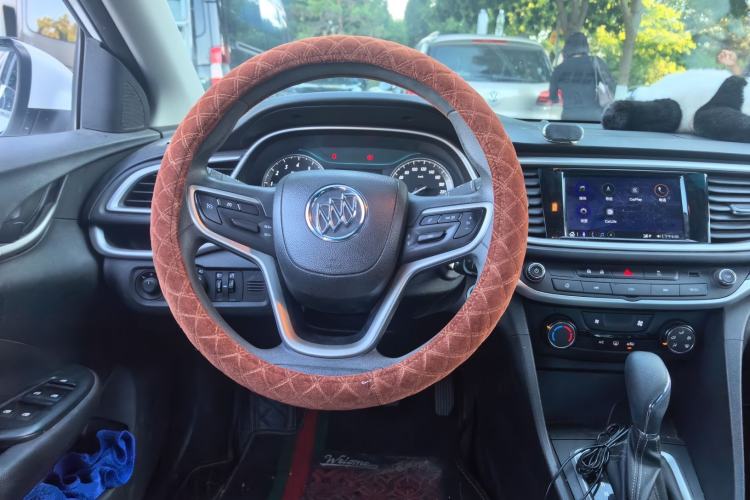 Used Buick GT 2021 Exemplar 1.5L Automatic Elite Version Steering Wheel