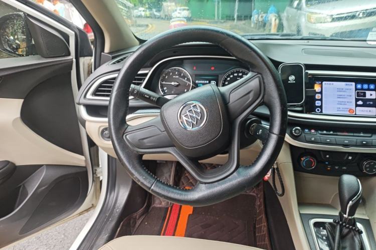 Used Buick GT 2021 Exemplar 1.5L Automatic Elite Version Steering Wheel