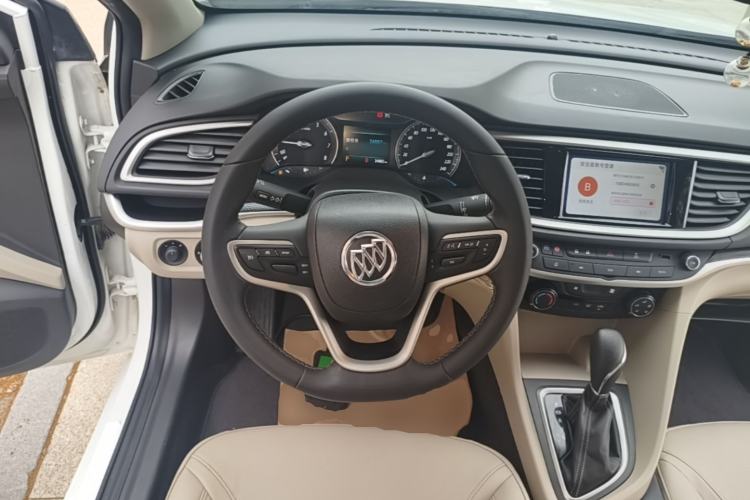 Used Buick GT 2021 Exemplar 1.5L Automatic Elite Version Steering Wheel