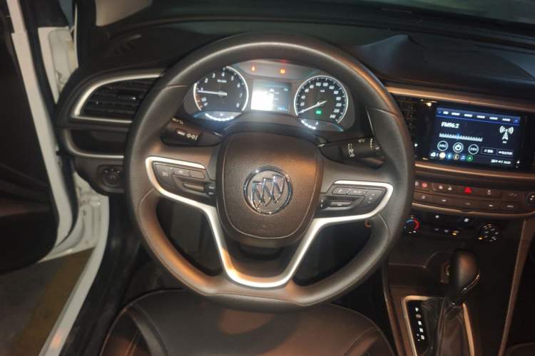 Used Buick GT 2021 Revised Version 1.3T Automatic Mild Hybrid Elite Edition Steering Wheel
