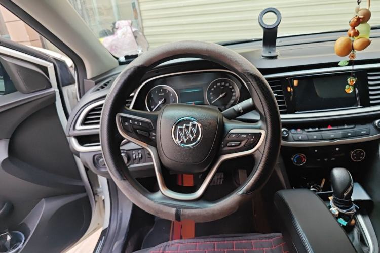 Used Buick GT 2021 Revised Version Flagship 1.5L Automatic Elite Edition Steering Wheel