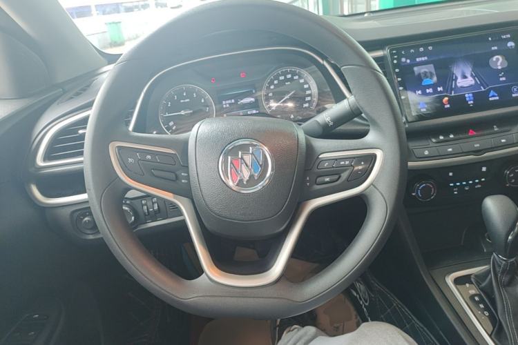 Used Buick GT 2021 Revised Version Flagship 1.5L Automatic Entry-Level Trim Steering Wheel
