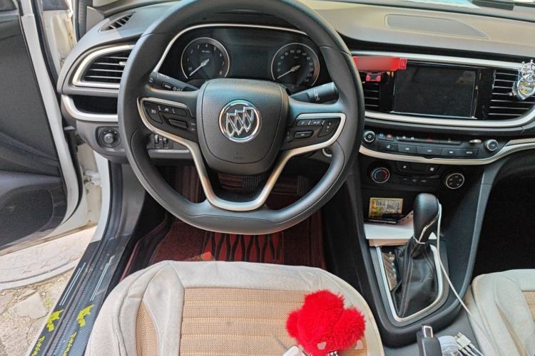 Used Buick GT 2021 Revised Version Flagship 1.5L Automatic Elite Edition Steering Wheel