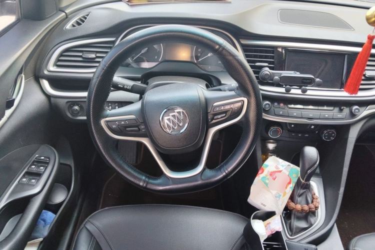 Used Buick GT 2021 Revised Version 1.3T Automatic Mild Hybrid Elite Edition Steering Wheel
