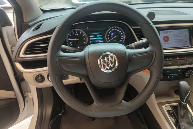 Used Buick GT 2021 Exemplar 1.5L Automatic Elite Version Steering Wheel