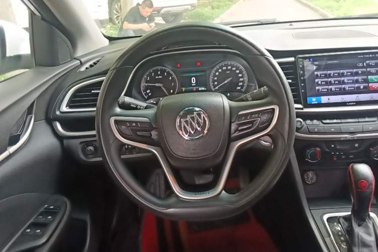 Used Buick GT 2021 Revised Version 1.3T Automatic Mild Hybrid Elite Edition Steering Wheel
