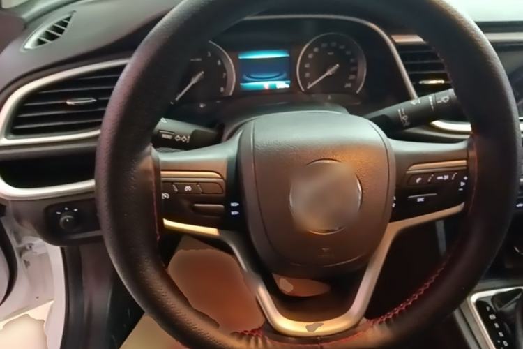 Used Buick GT 2021 Revised Version Flagship 1.5L Automatic Elite Edition Steering Wheel