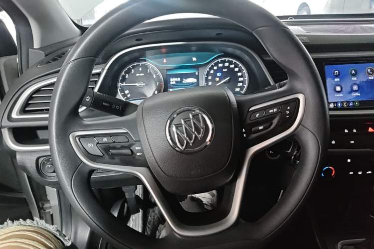 Used Buick GT 2021 Revised Version Flagship 1.5L Automatic Elite Edition Steering Wheel