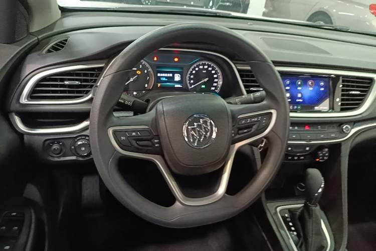 Used Buick GT 2021 Revised Version Flagship 1.5L Automatic Entry-Level Trim Steering Wheel