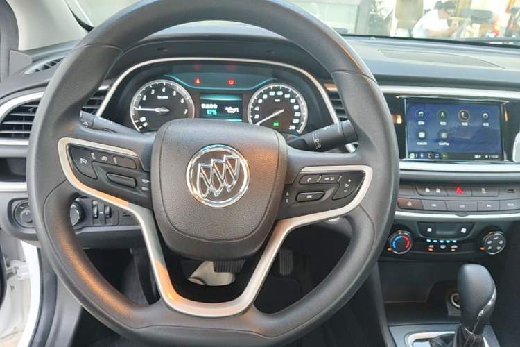Used Buick GT 2021 Revised Version Flagship 1.5L Automatic Entry-Level Trim Steering Wheel